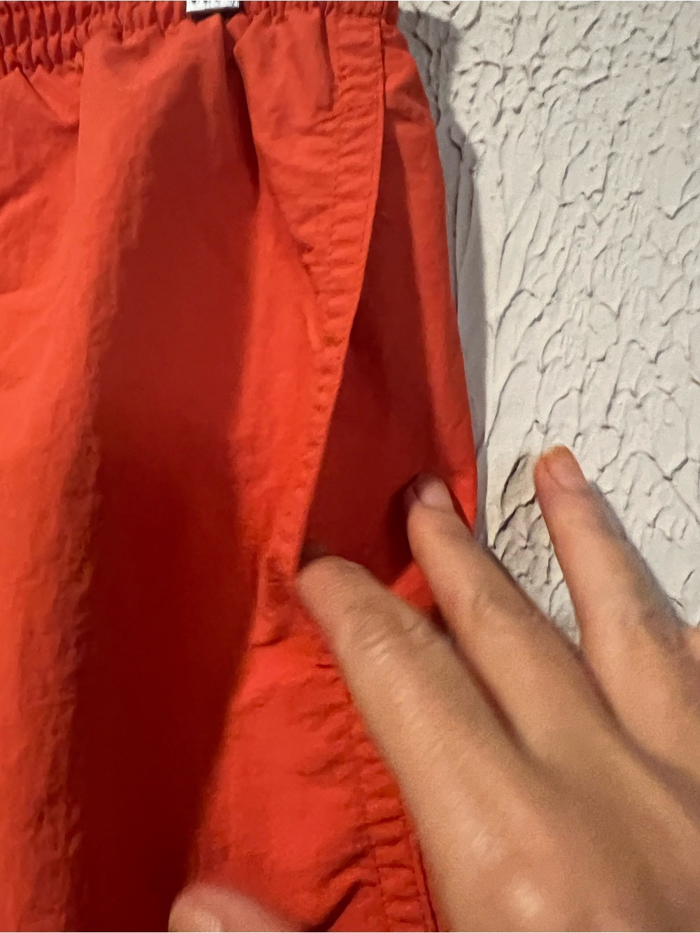 Patagonia Orange Baggies shorts size medium - Picture 4 of 11